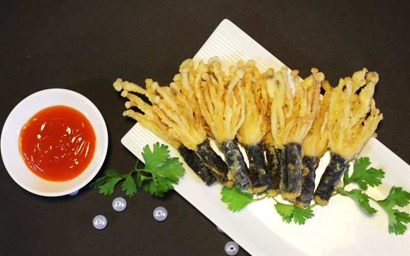 Rong biển cuộn nấm kim châm - Green Seaweed
