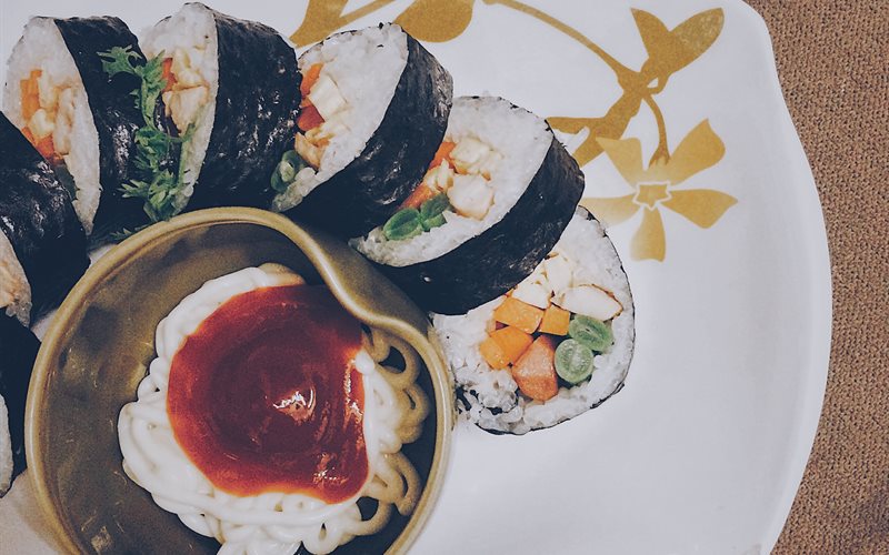 Kimbap thịt gà - Green Seaweed