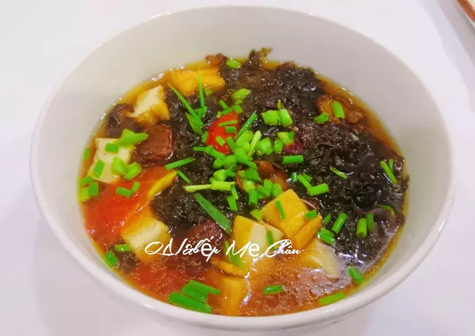 Canh chua rong biển nấu nấm hương Đậu hũ chay - Green Food