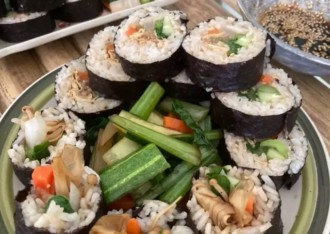 Cơm cuộn chay - Kimbap chay - Green Food