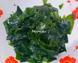 Canh chay rong biển đậu hủ,nấm hương và tàu hủ ky - Green Seaweed