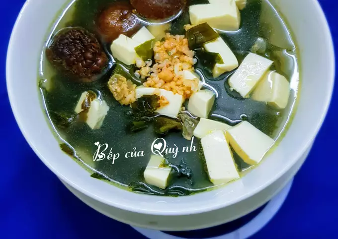 Canh rong biển, đậu non nấu tôm băm - Green Food