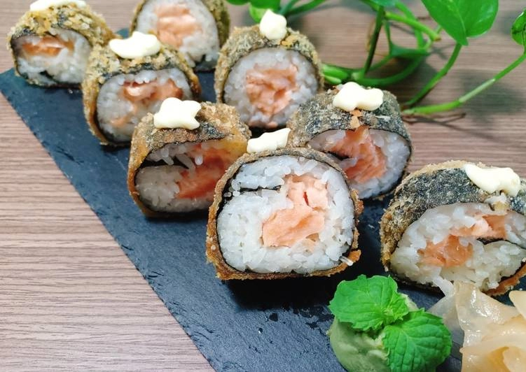 Sushi cá hồi chiên xù - Green Seaweed
