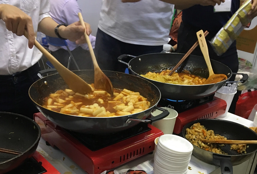 cách nấu sốt tokbokki